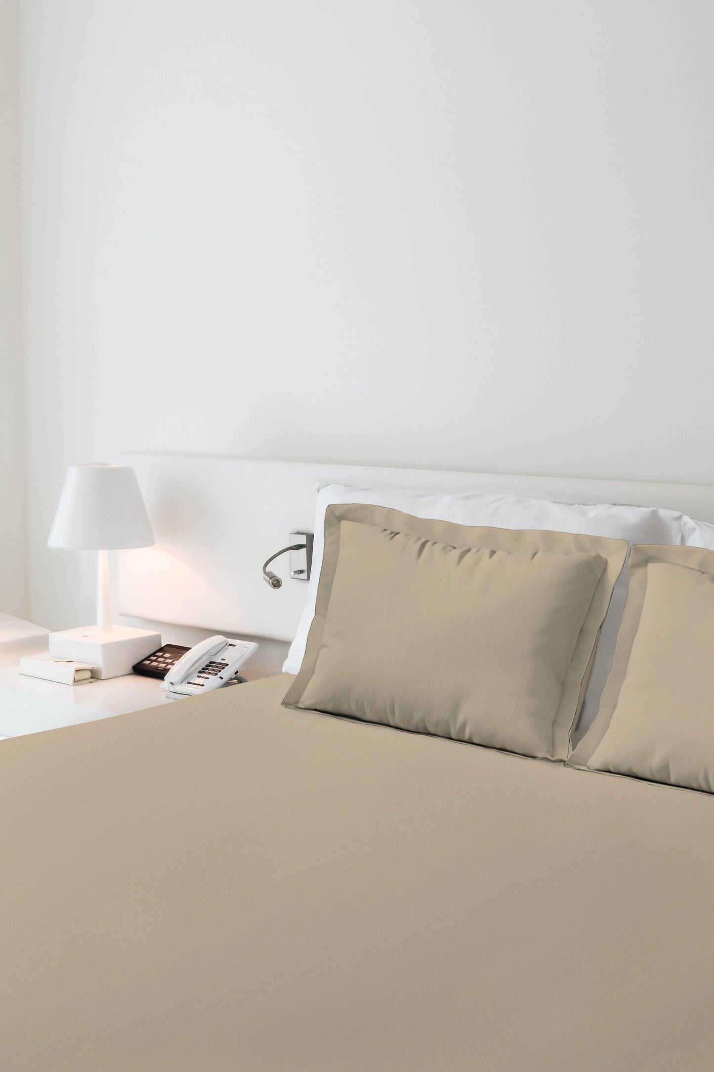 Sandhaze: Beige Sateen Bedsheet